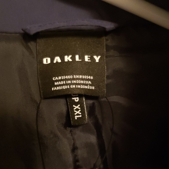 NEW Oakley winter jacket - Picture 2 of 7